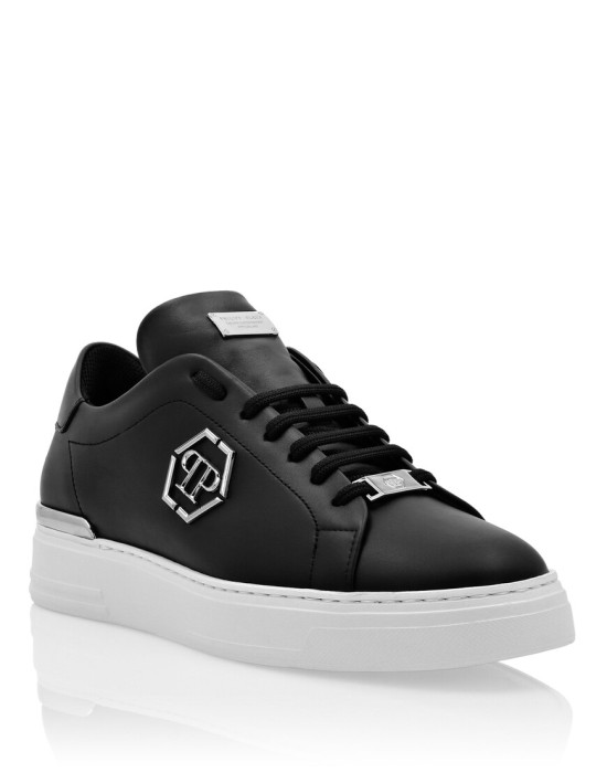 ботинки  от бренда philipp plein вид слева