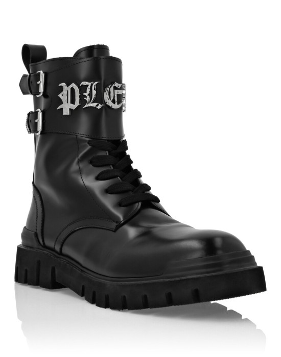 ботинки  от бренда philipp plein вид слева