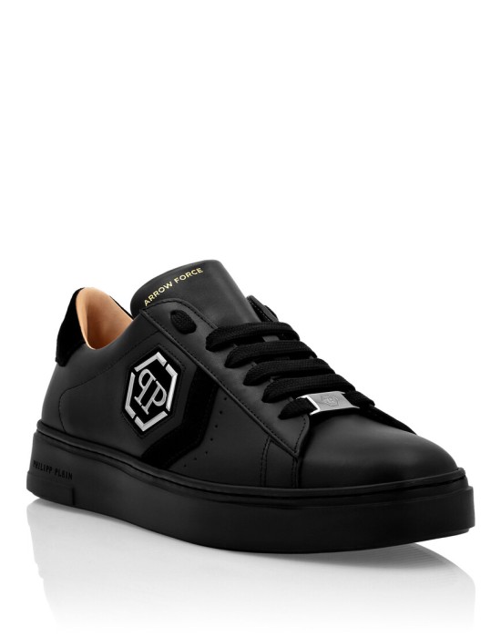 ботинки  от бренда philipp plein вид слева