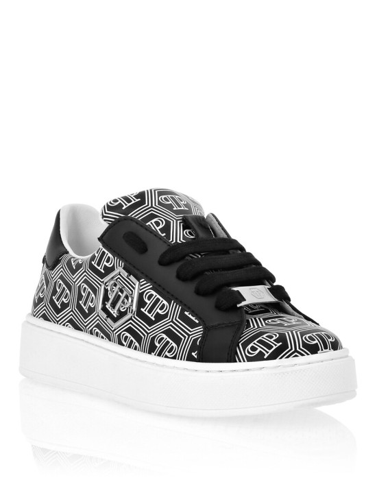 ботинки  от бренда philipp plein вид слева
