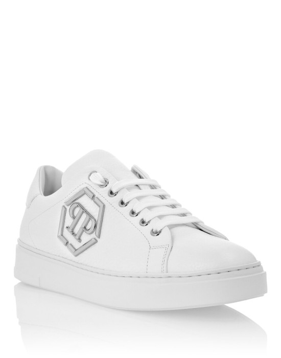 ботинки от бренда philipp plein вид слева