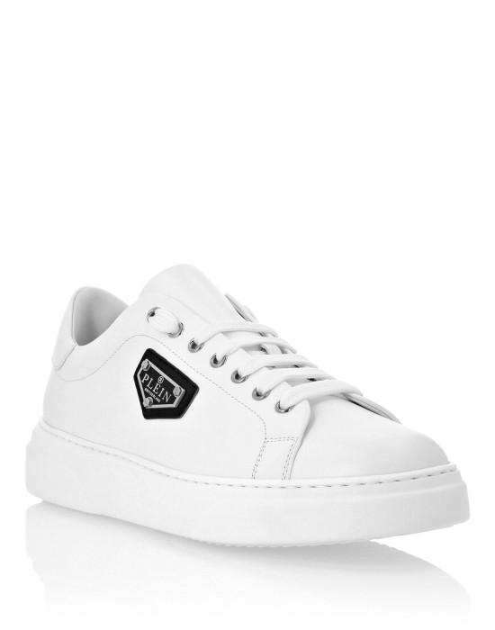 ботинки от бренда philipp plein вид слева