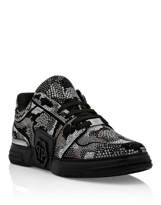ботинки от бренда philipp plein вид слева