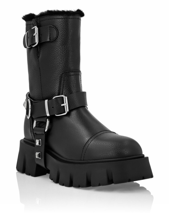 ботинки от бренда philipp plein вид слева