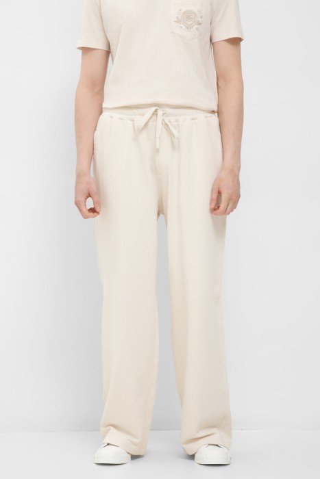 Товар с артикулом GVZ7AZ G7O2J A4567 вид сзади