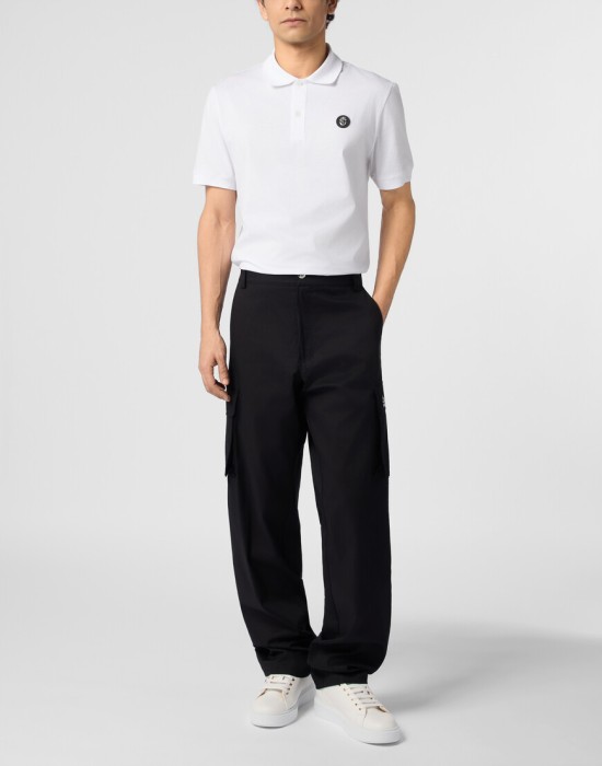 Товар черного цвета с внутренней стороны