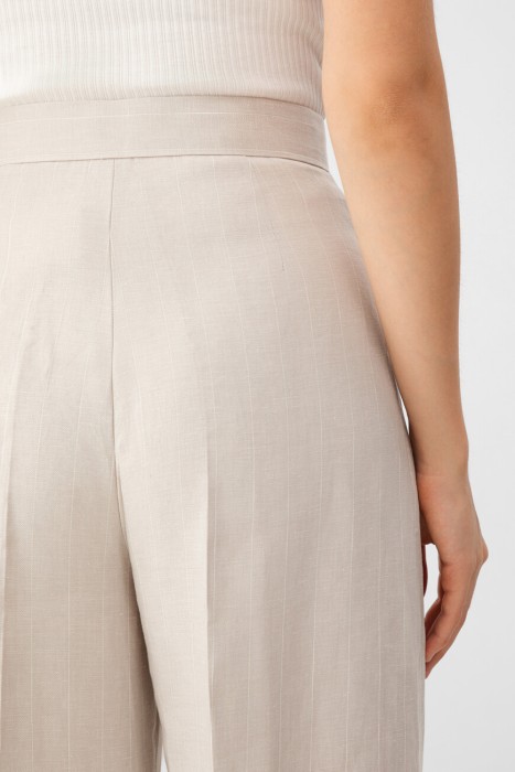 брюки maxmara из проверенных материалов спереди