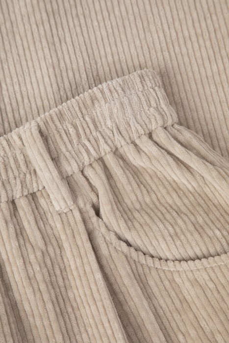 брюки  модель baggy универсального стиля с лицевой стороны