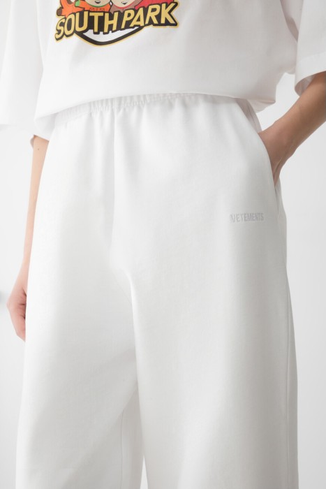 брюки  модель из лимитированной коллекции из америки вид сбоку