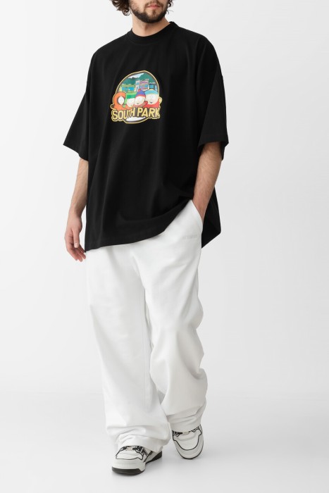 брюки  модель из лимитированной коллекции вид сбоку