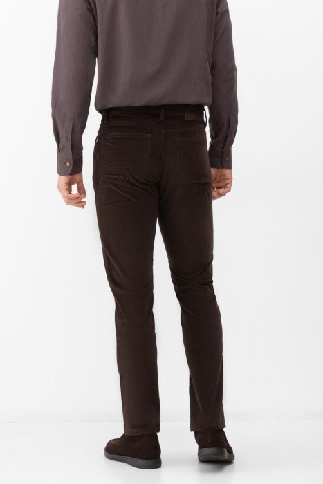 брюки  модель meribel по цене 90800 руб вид справа