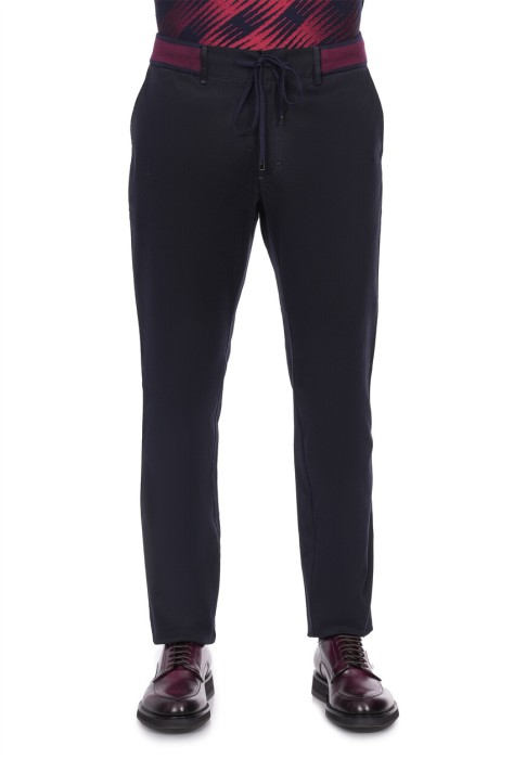 брюки на кулисе  из италии вид сбоку