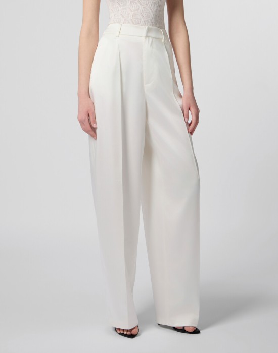 брюки прямые  по цене 95610 руб вид справа