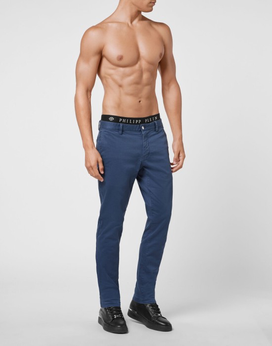 брюки прямые  по цене 47805 руб вид справа