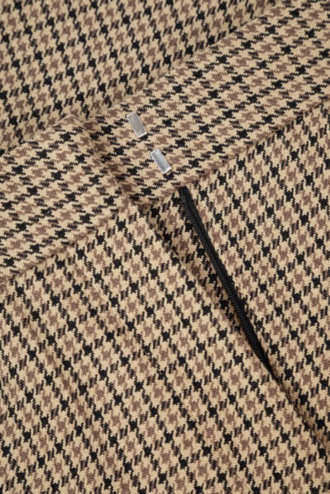 Продукция для женщин фото