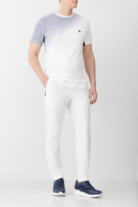 брюки спорт  модель из коллекции sr luxury tech из полиэстера спереди