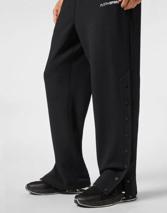 брюки спортивные  из италии вид сбоку