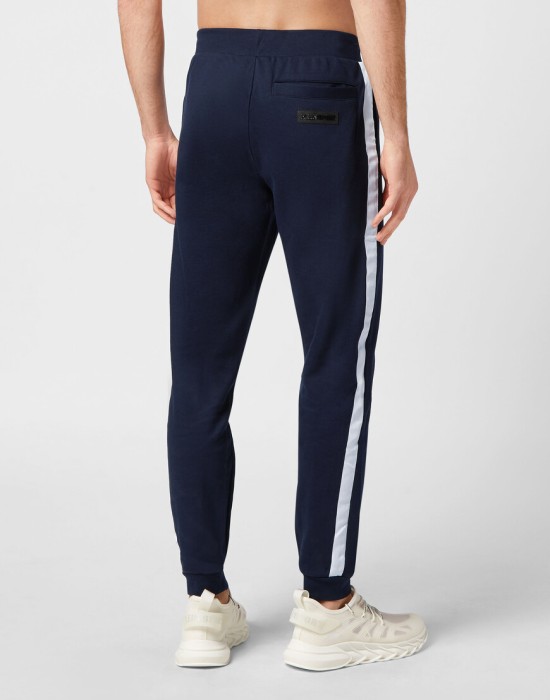 брюки спортивные  из италии вид сбоку