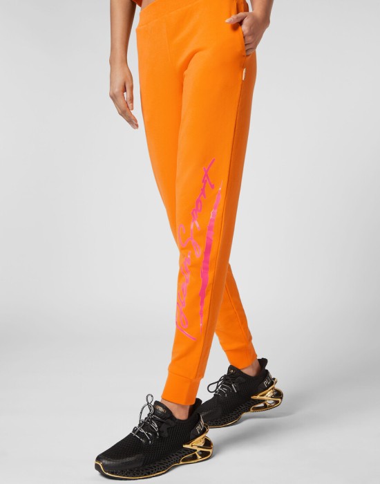 брюки спортивные  из проверенных материалов спереди