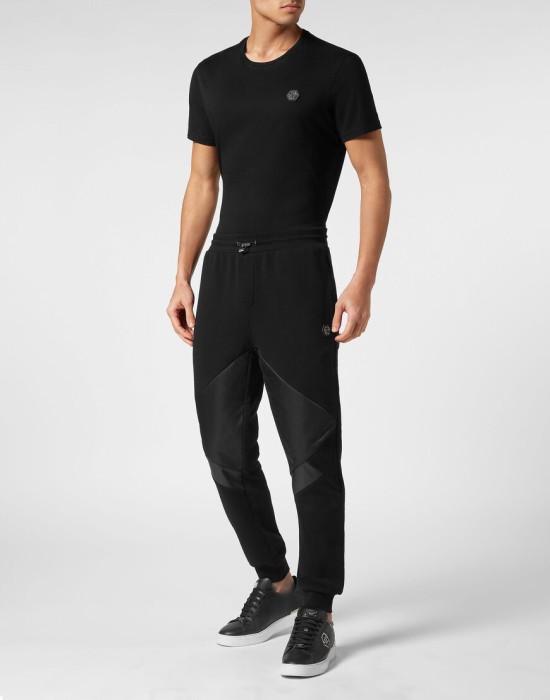 брюки спортивные  по цене 27522 руб вид справа