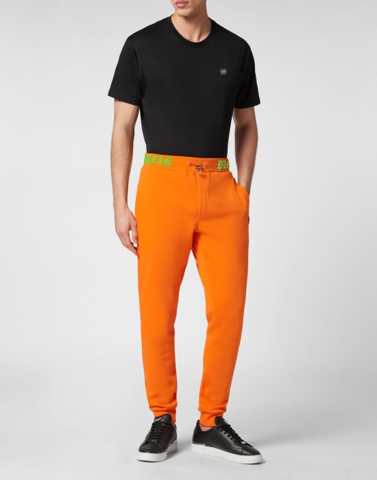 брюки спортивные  по цене 26745 руб вид справа