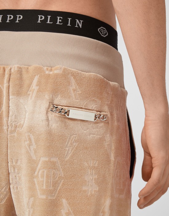 брюки спортивные  из проверенных материалов спереди