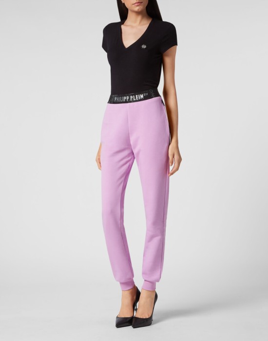 Товар сиреневого цвета с внутренней стороны