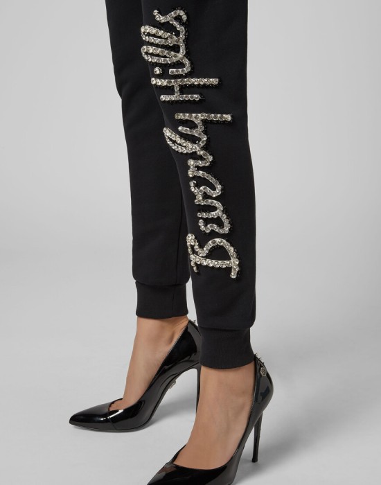 брюки спортивные  из проверенных материалов спереди