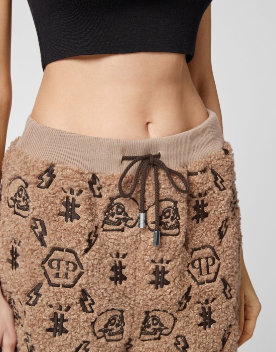 брюки спортивные  из проверенных материалов спереди