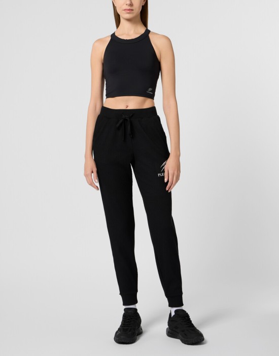 Товар черного цвета с внутренней стороны