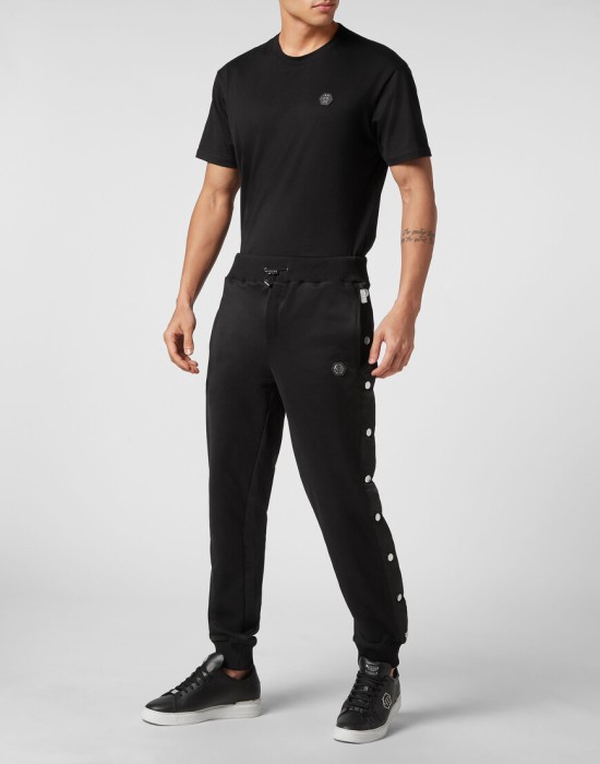 брюки спортивные  по цене 40312 руб вид справа