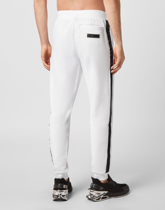 брюки спортивные  из италии вид сбоку