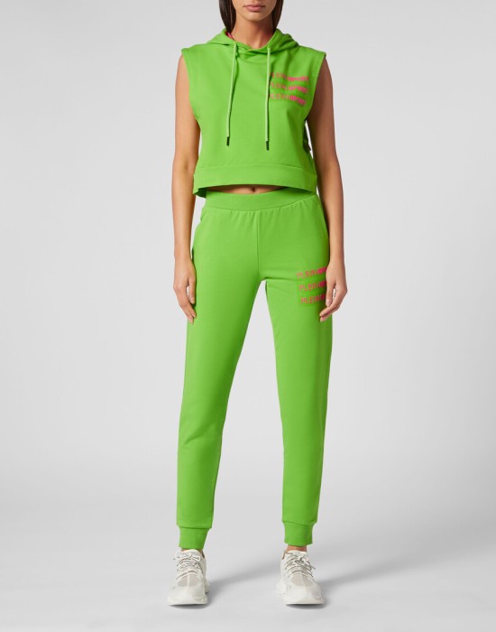 Товар зеленого цвета с внутренней стороны