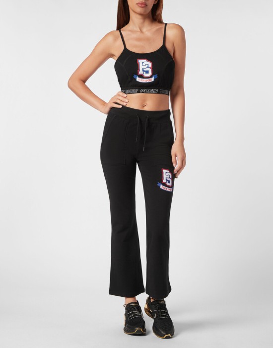 Товар черного цвета с внутренней стороны