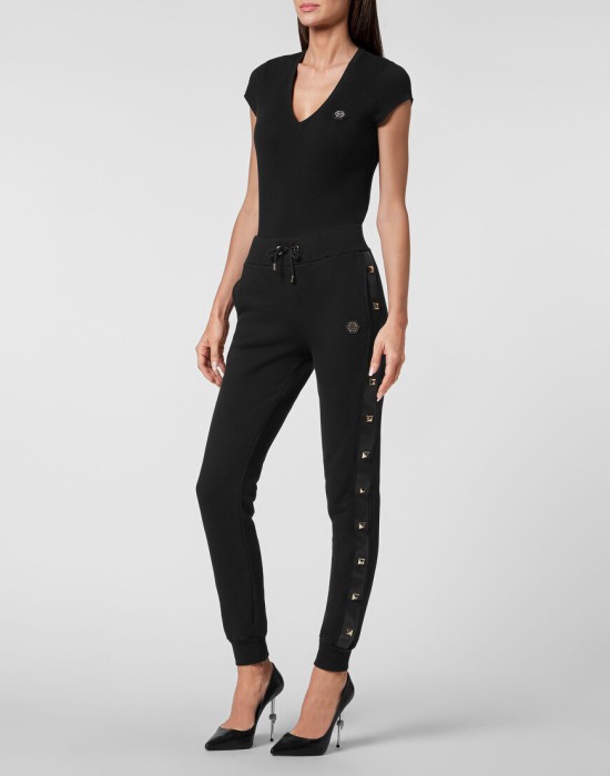 брюки спортивные  по цене 50004 руб вид справа