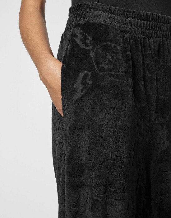 брюки спортивные  из проверенных материалов спереди