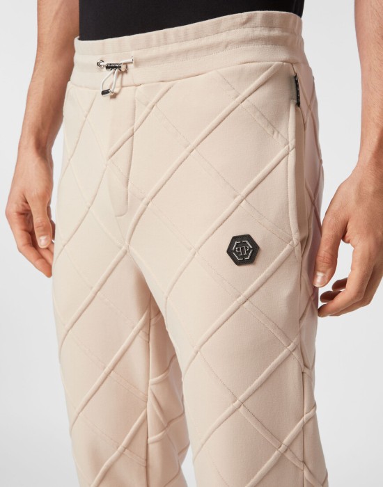 брюки спортивные  из проверенных материалов спереди