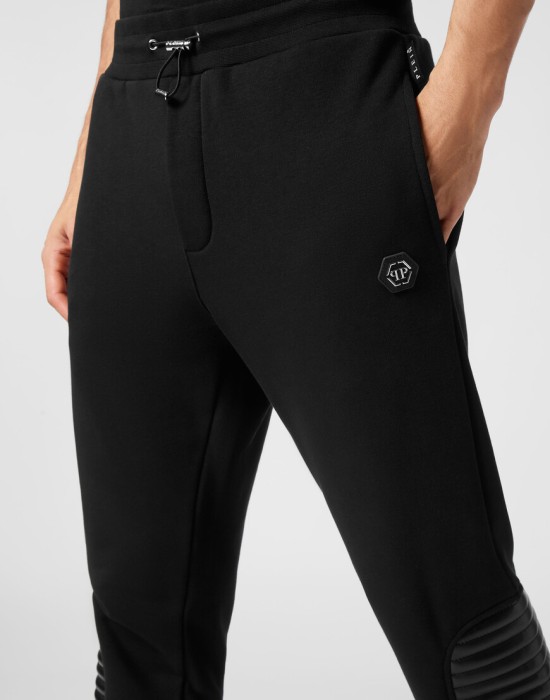 брюки спортивные  из проверенных материалов спереди