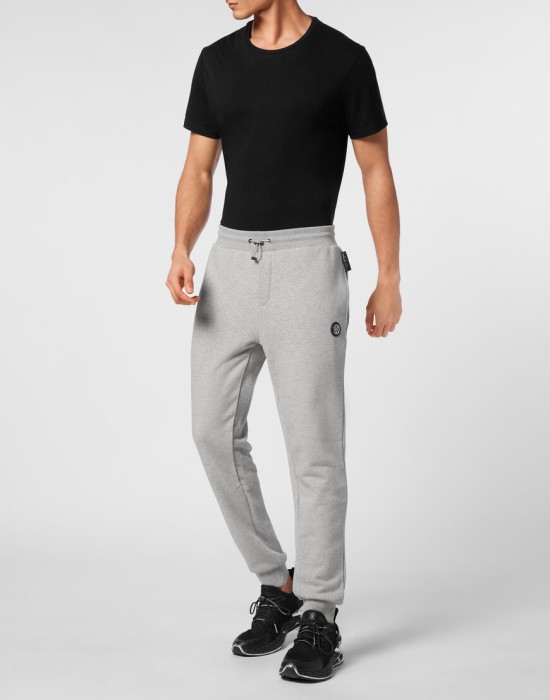 Товар серого цвета с внутренней стороны