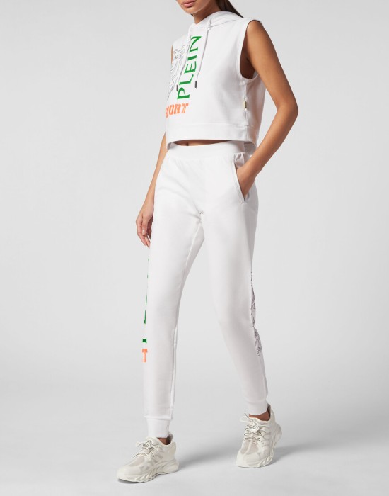 Товар белого цвета с внутренней стороны