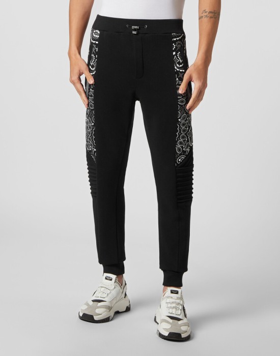 брюки спортивные от бренда philipp plein вид слева