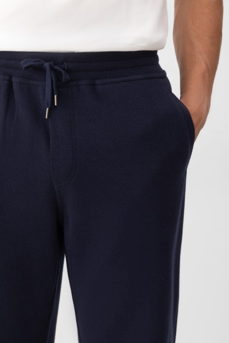 брюки  из италии вид сбоку