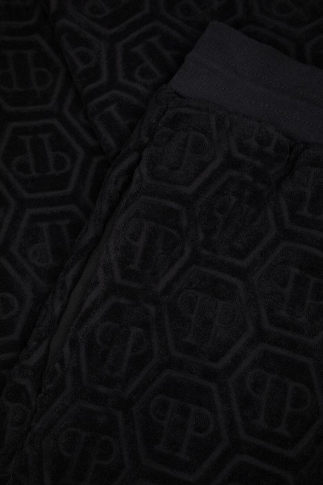 брюки  спортивного стиля с лицевой стороны