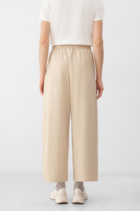 брюки  от бренда max mara вид слева