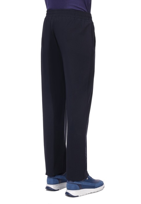 брюки  из проверенных материалов спереди