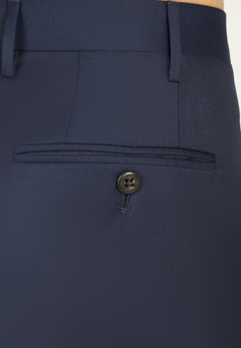 брюки  из проверенных материалов спереди