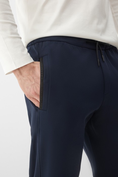 брюки  из италии вид сбоку