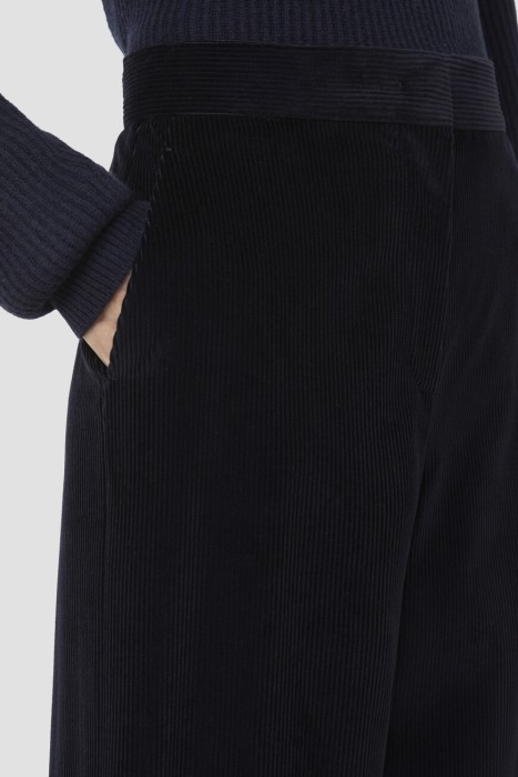 брюки  из италии вид сбоку