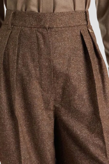 брюки  из италии вид сбоку