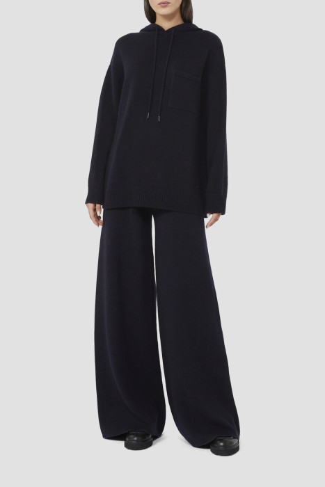 Товар бордового цвета с внутренней стороны